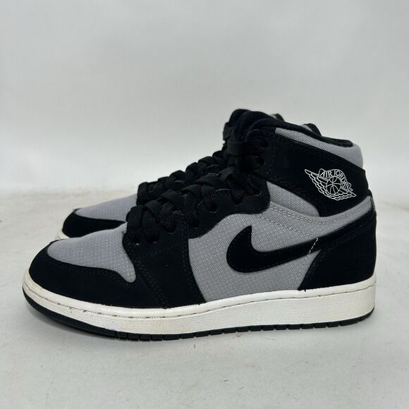 Nike Shoes Air Jordan 1 Retro High GS “Wolf Grey” 2024 - Picture 6 of 8